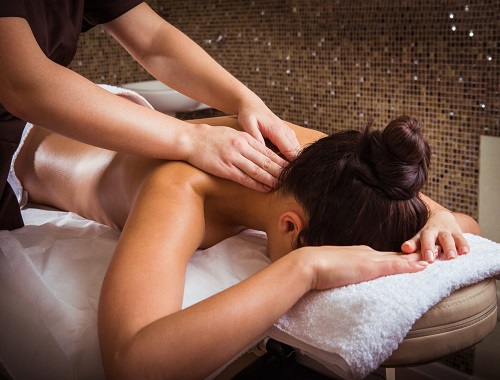 Male To Female Body Massage